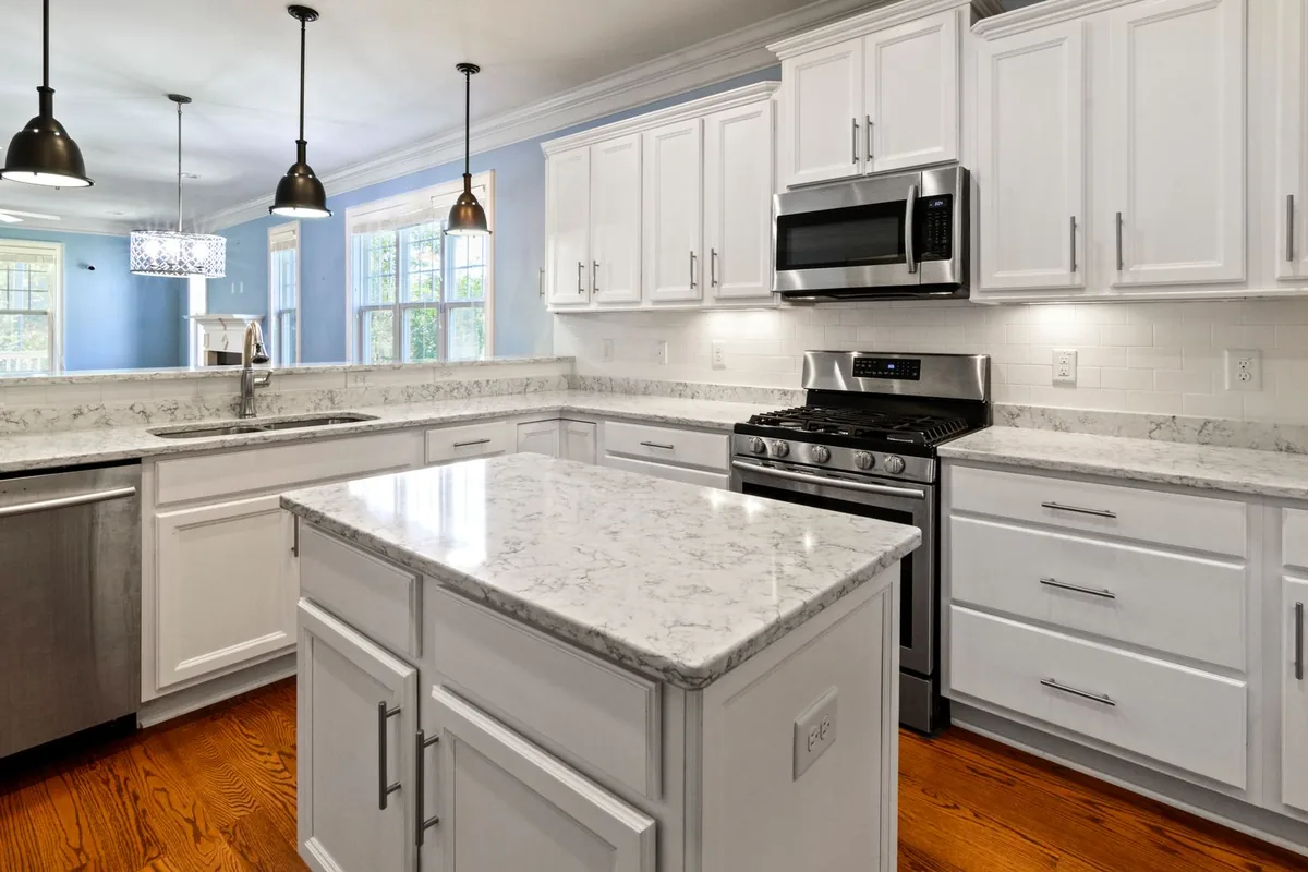 Filth & Squalor Cleanup in Aventura, FL